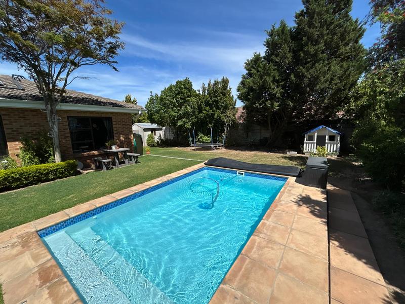 To Let 4 Bedroom Property for Rent in D